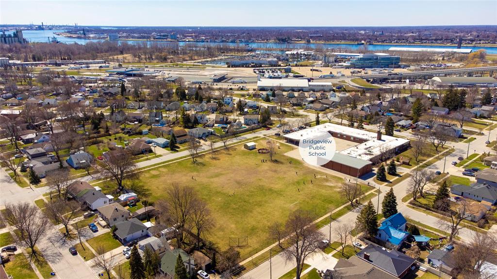 21 ALBERT Street, Point Edward, Ontario, Canada