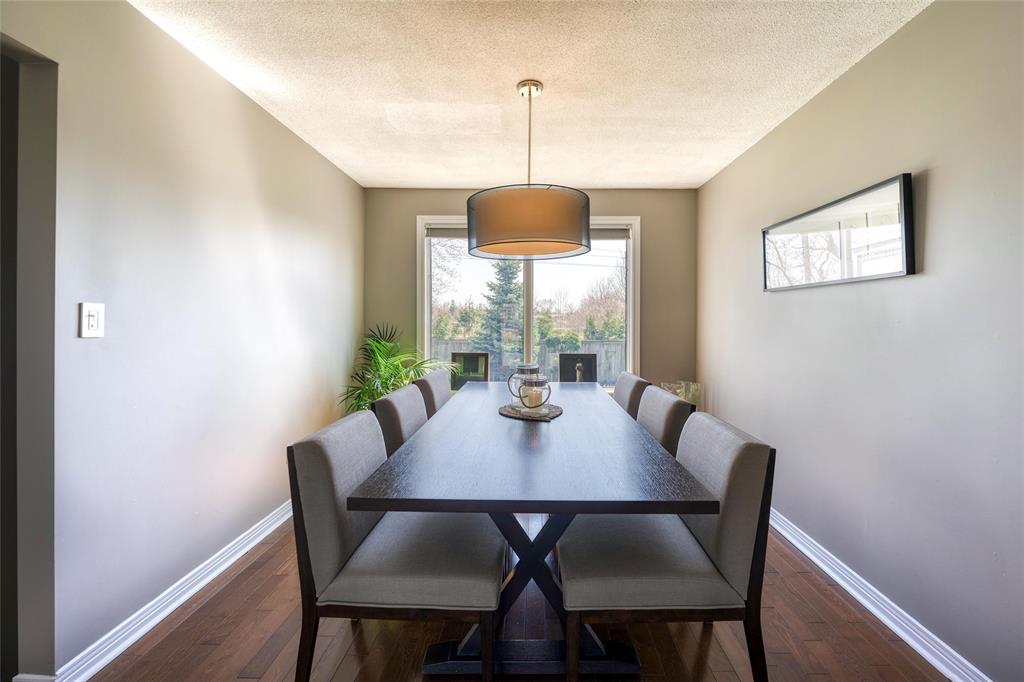 1867 WESTGROVE Drive, Sarnia, Ontario, Canada