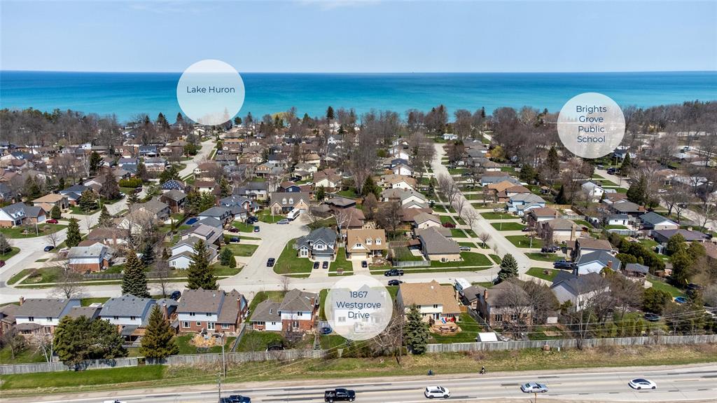 1867 WESTGROVE Drive, Sarnia, Ontario, Canada