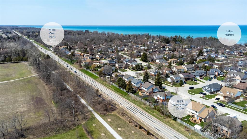 1867 WESTGROVE Drive, Sarnia, Ontario, Canada