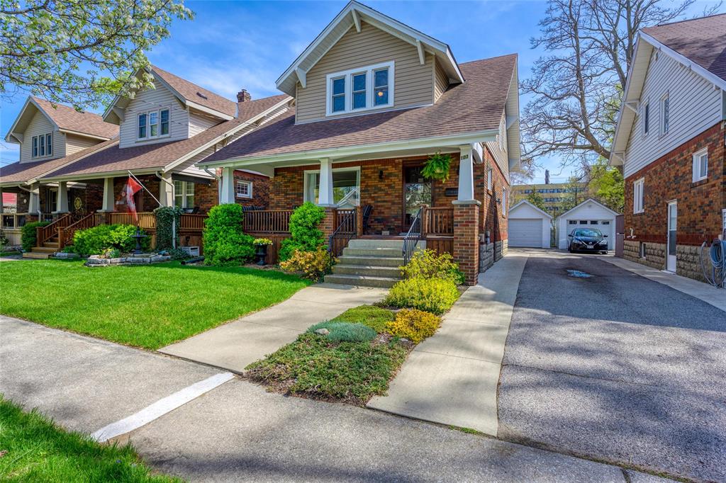 107 LINCOLN PARK, Sarnia, Ontario, Canada