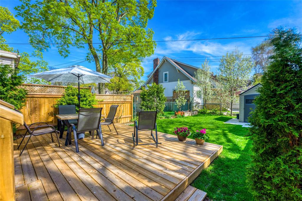 107 LINCOLN PARK, Sarnia, Ontario, Canada