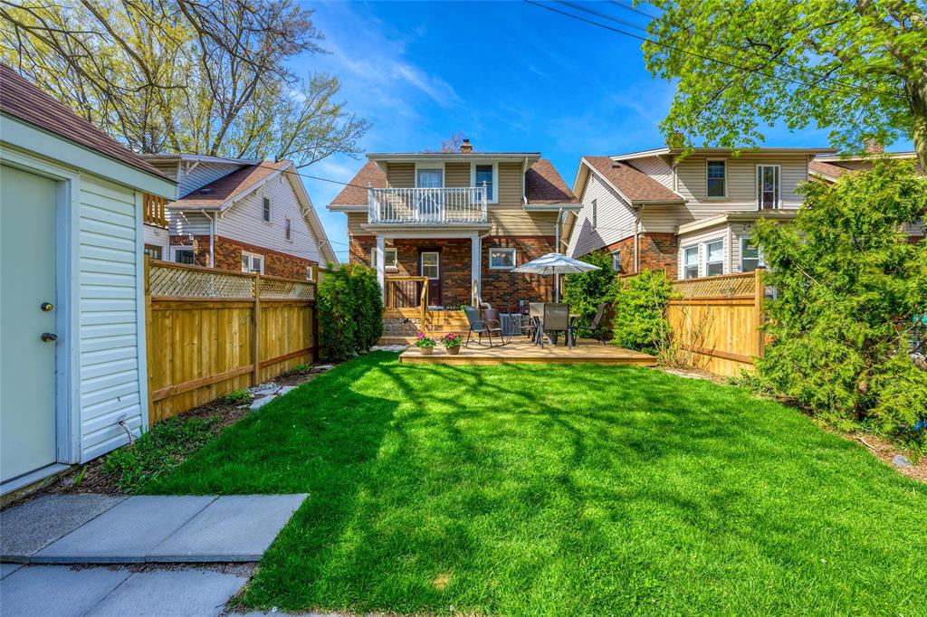 107 LINCOLN PARK, Sarnia, Ontario, Canada