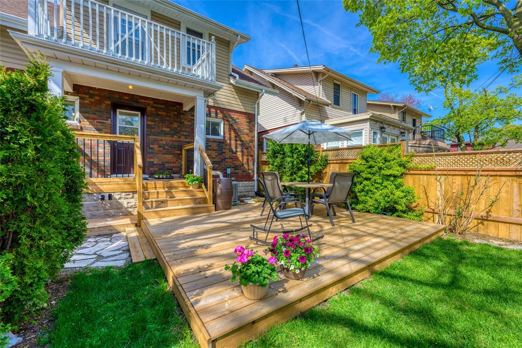 107 LINCOLN PARK, Sarnia, Ontario, Canada