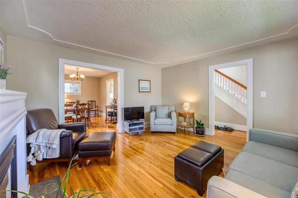 107 LINCOLN PARK, Sarnia, Ontario, Canada