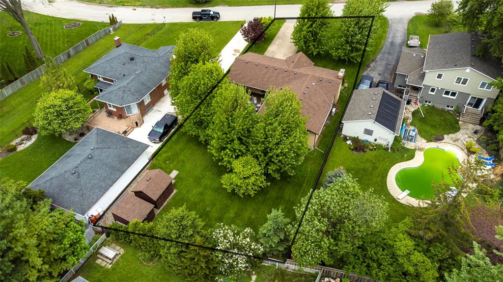 3245 DEVONSHIRE Road, Plympton-Wyoming, Ontario, Canada