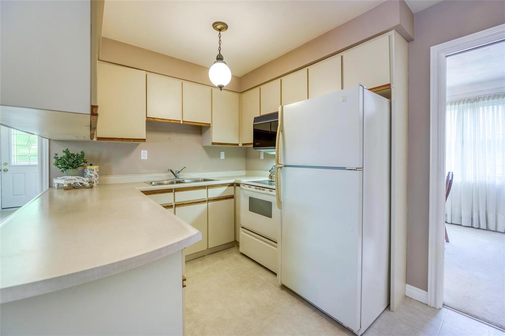 3245 DEVONSHIRE Road, Plympton-Wyoming, Ontario, Canada