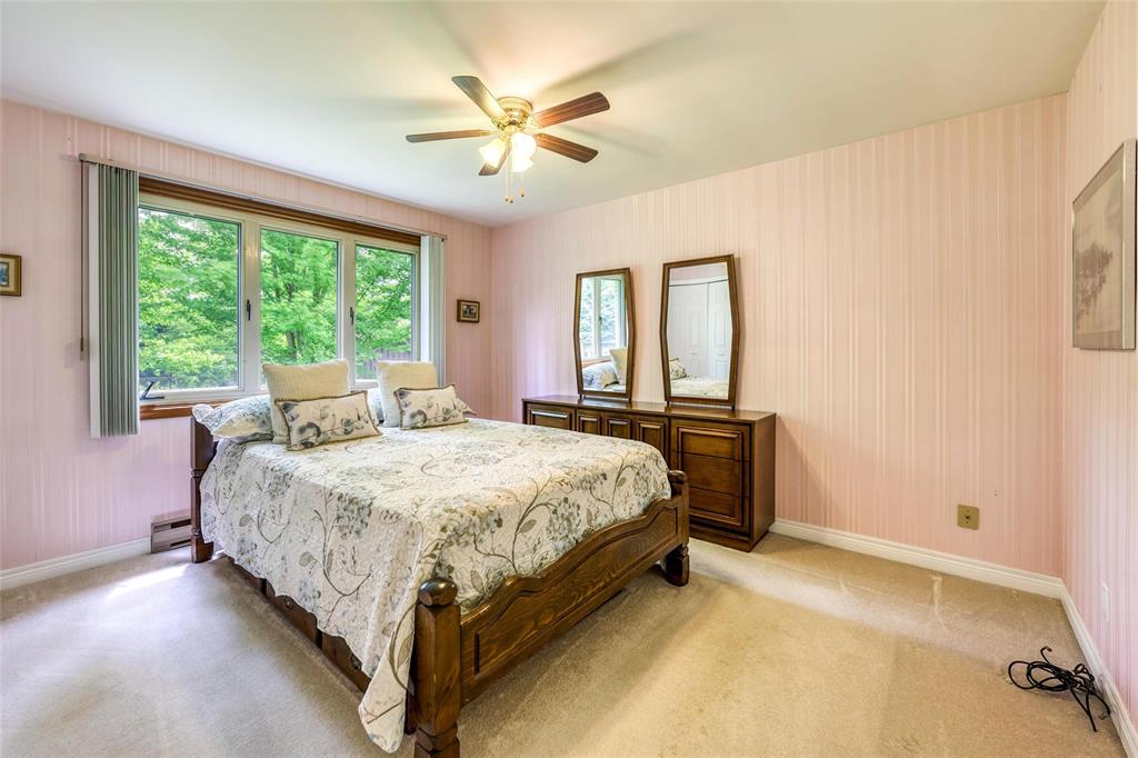 3245 DEVONSHIRE Road, Plympton-Wyoming, Ontario, Canada