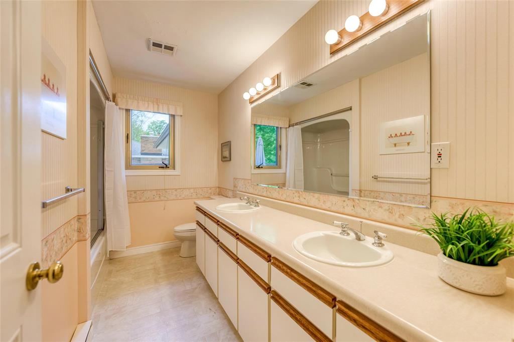 3245 DEVONSHIRE Road, Plympton-Wyoming, Ontario, Canada