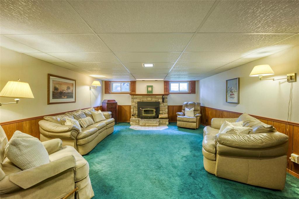 3245 DEVONSHIRE Road, Plympton-Wyoming, Ontario, Canada