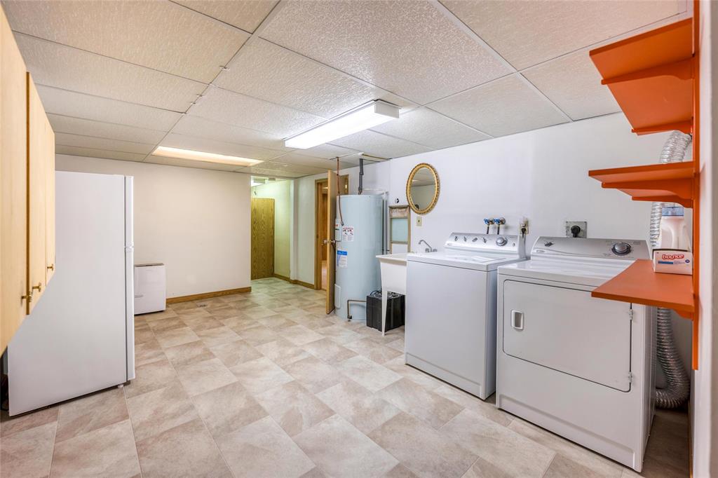 3245 DEVONSHIRE Road, Plympton-Wyoming, Ontario, Canada