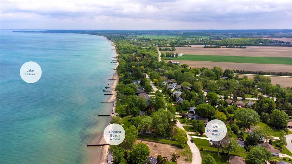 3245 DEVONSHIRE Road, Plympton-Wyoming, Ontario, Canada
