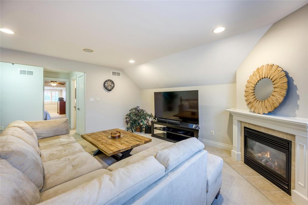 6754 ST ANDREW Circle Unit# 24, Plympton-Wyoming, Ontario, Canada