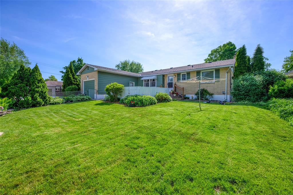 1334 ECHO Road, Sarnia, Ontario, Canada
