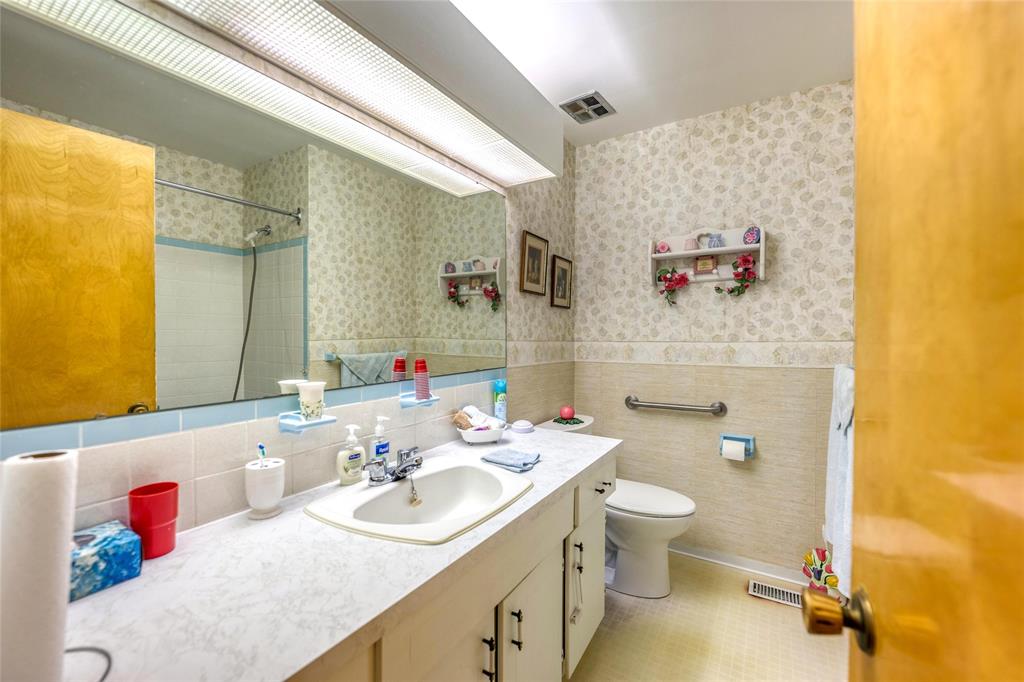 1334 ECHO Road, Sarnia, Ontario, Canada