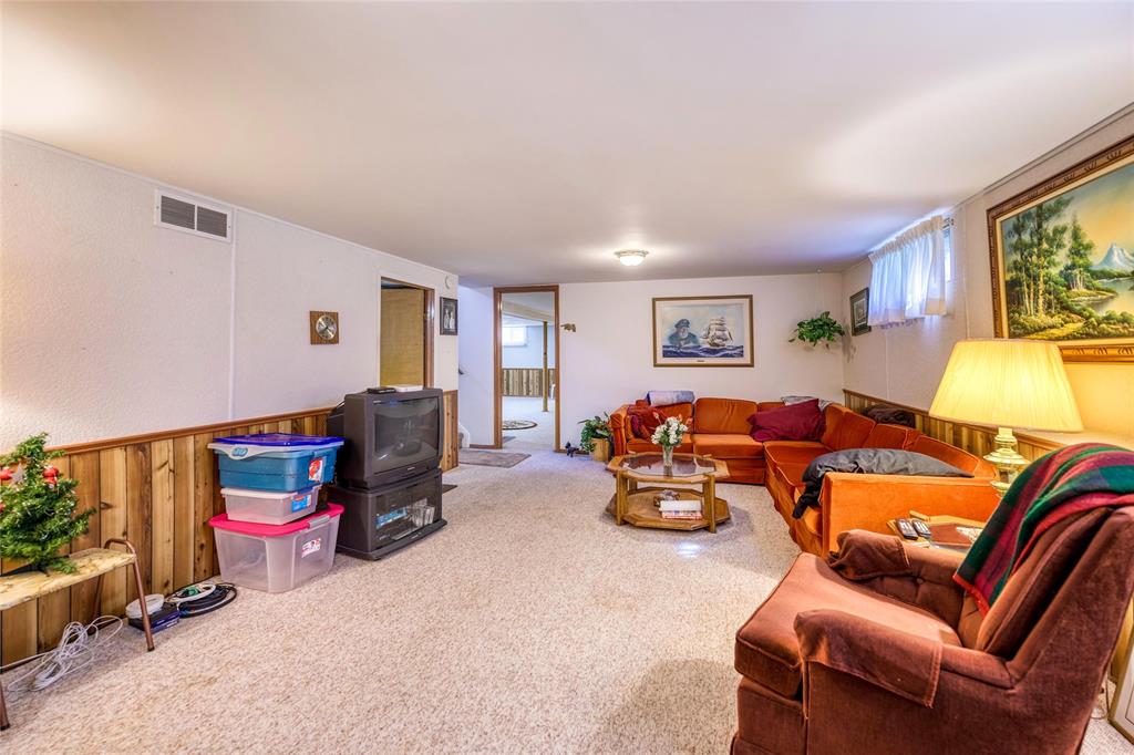 1334 ECHO Road, Sarnia, Ontario, Canada