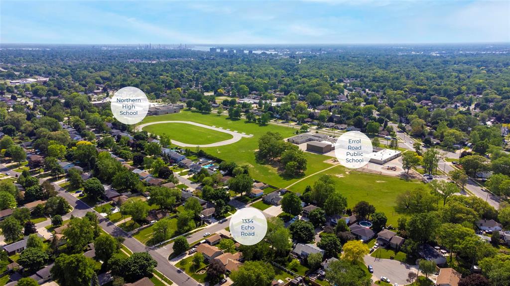 1334 ECHO Road, Sarnia, Ontario, Canada