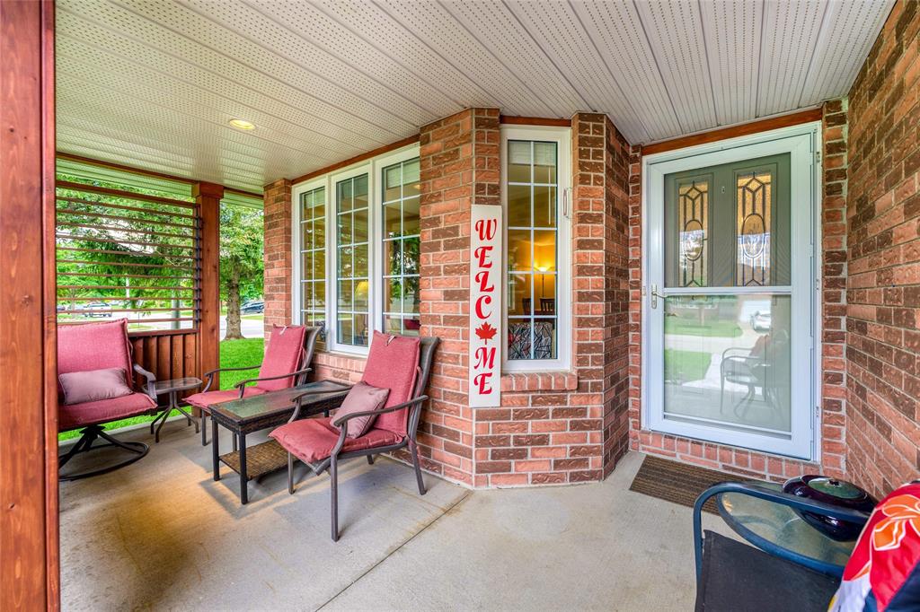 10 BROOK VIEW Court, Sarnia, Ontario, Canada