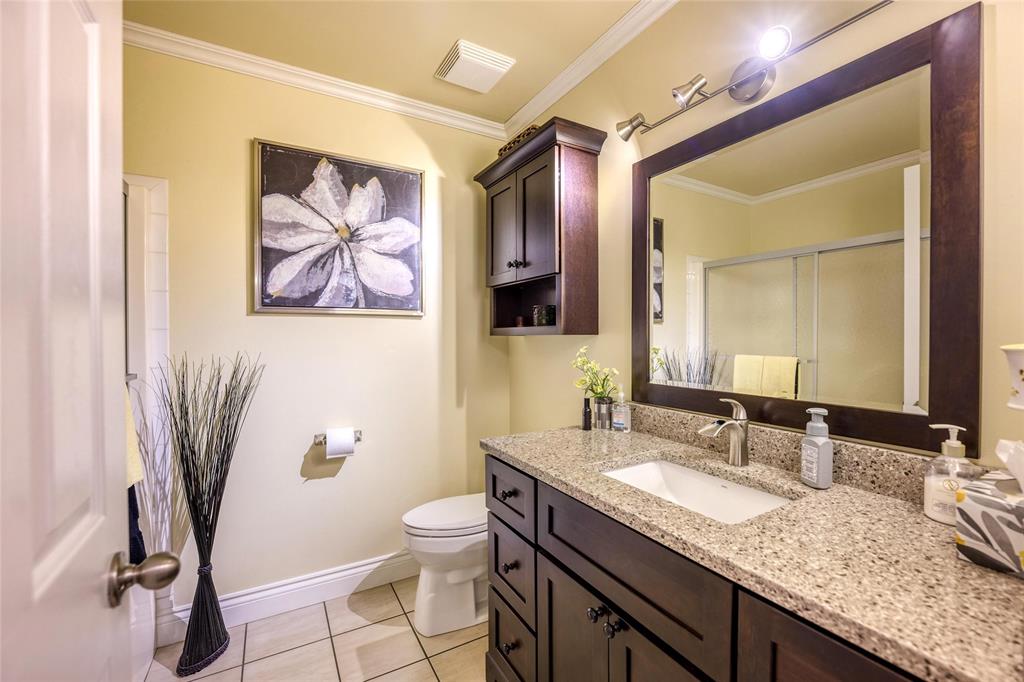 10 BROOK VIEW Court, Sarnia, Ontario, Canada