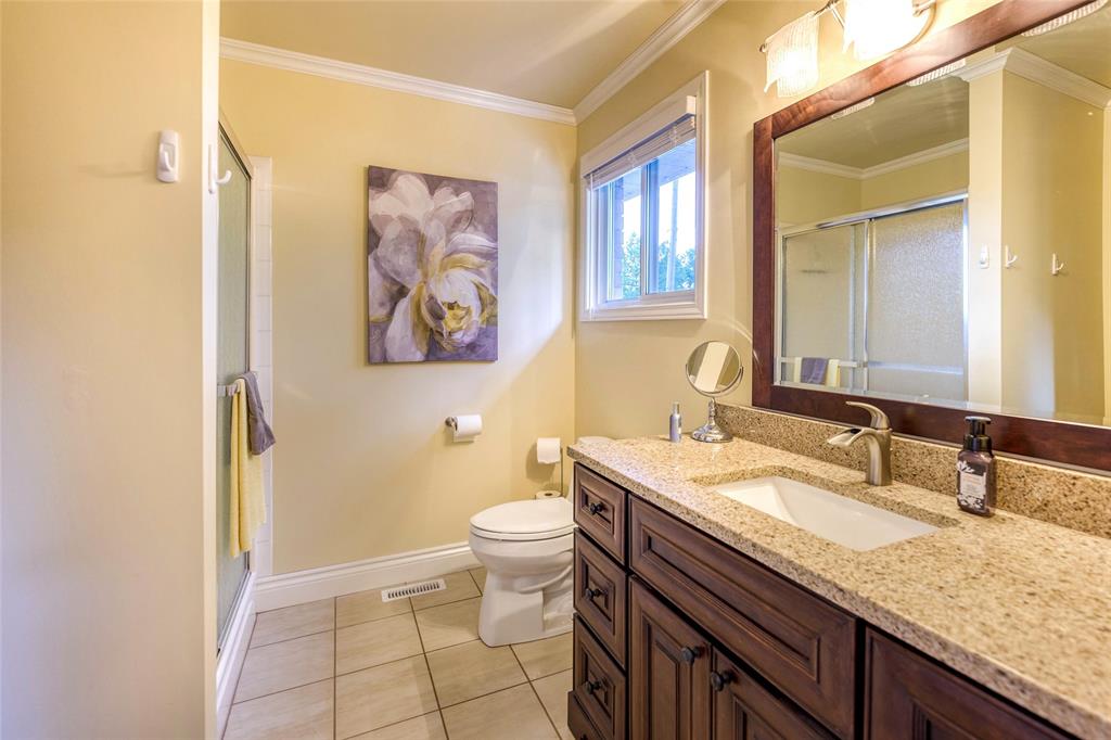 10 BROOK VIEW Court, Sarnia, Ontario, Canada