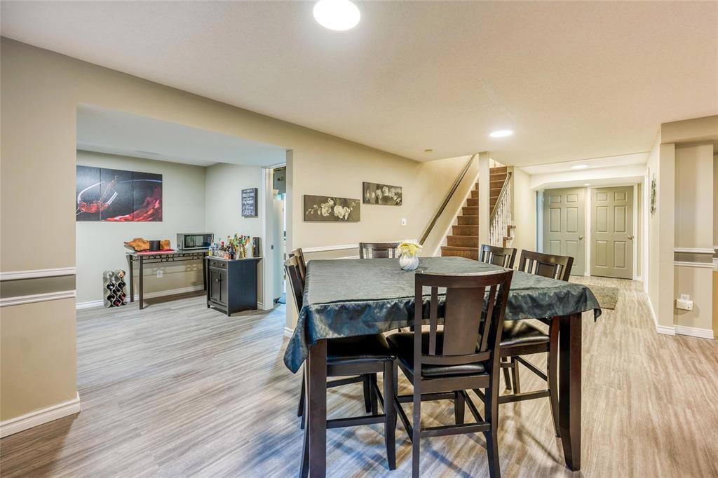 10 BROOK VIEW Court, Sarnia, Ontario, Canada