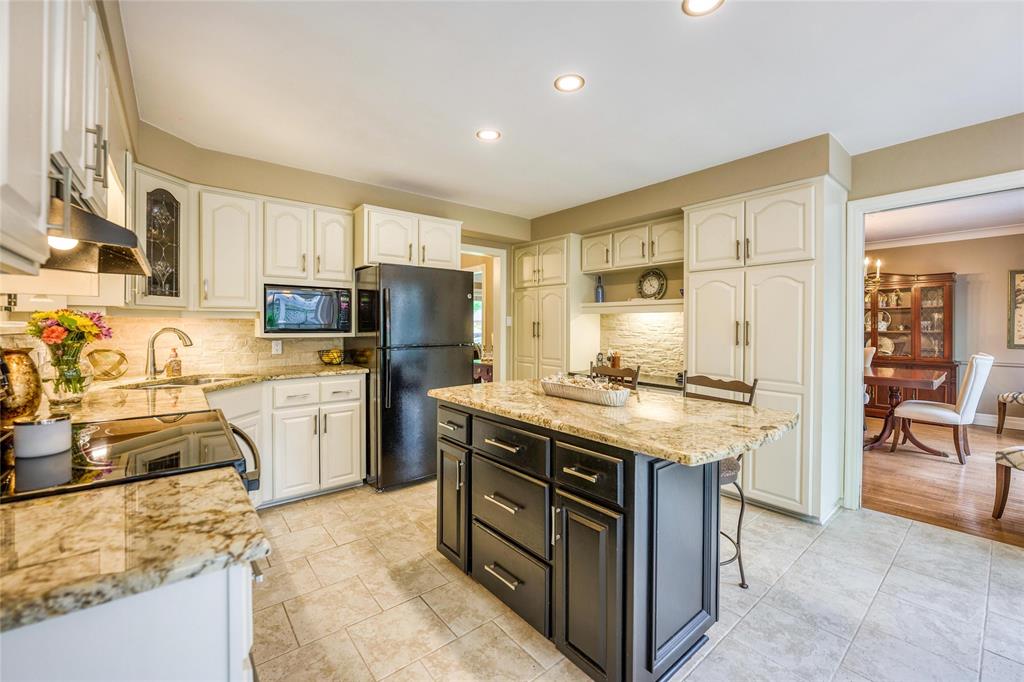 1171 PARKLAND Place, Sarnia, Ontario, Canada