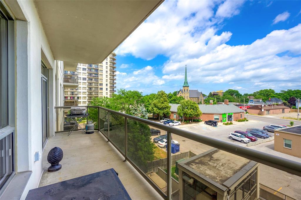 350 FRONT Street North Unit# 502, Sarnia, Ontario, Canada