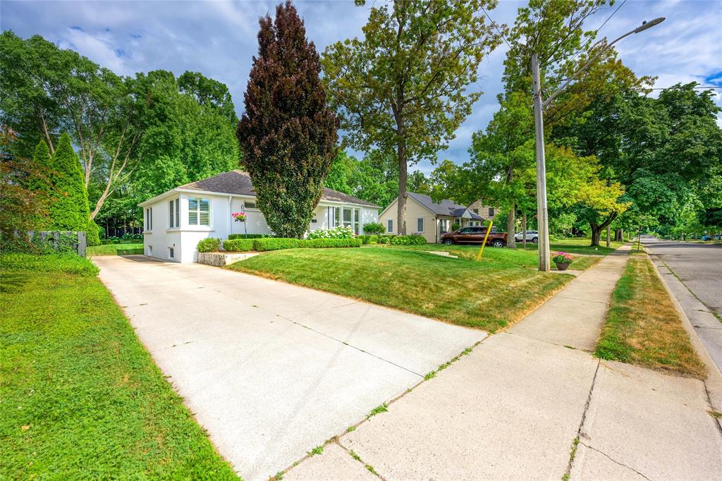 150 CECIL Street, Sarnia, Ontario, Canada