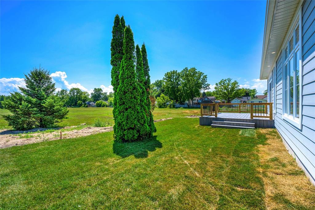 1801 ROBERT Street, Sarnia, Ontario, Canada