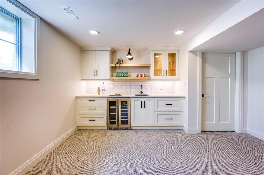 1801 ROBERT Street, Sarnia, Ontario, Canada