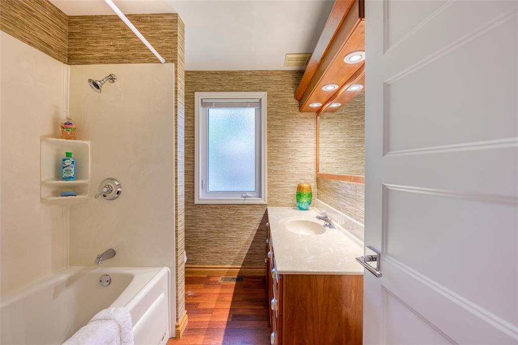 3051 SANDPIPER Trail, Plympton-Wyoming, Ontario, Canada