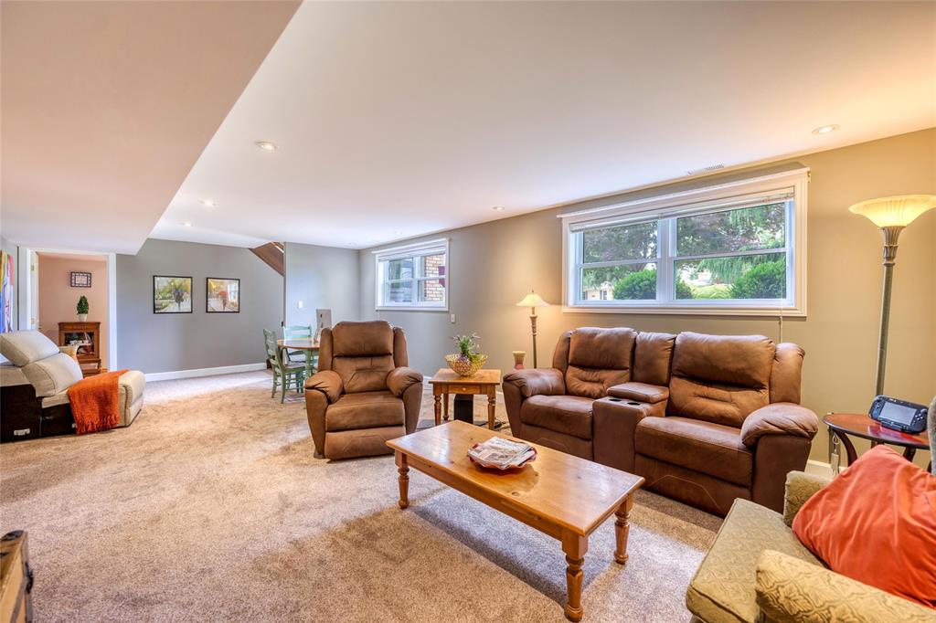 3051 SANDPIPER Trail, Plympton-Wyoming, Ontario, Canada
