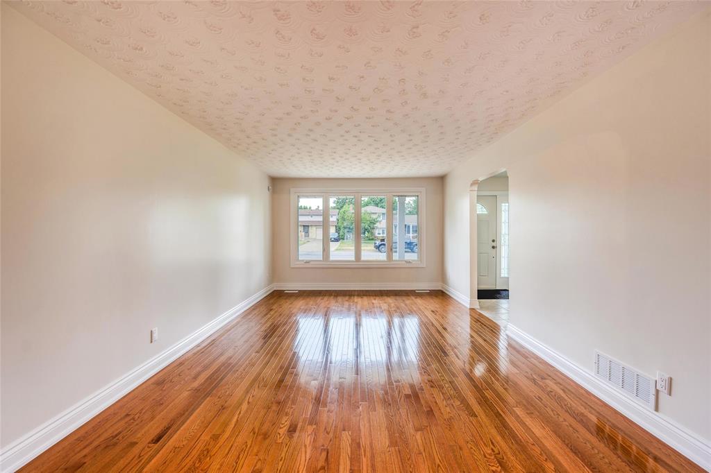1324 WILTSHIRE Drive, Sarnia, Ontario, Canada