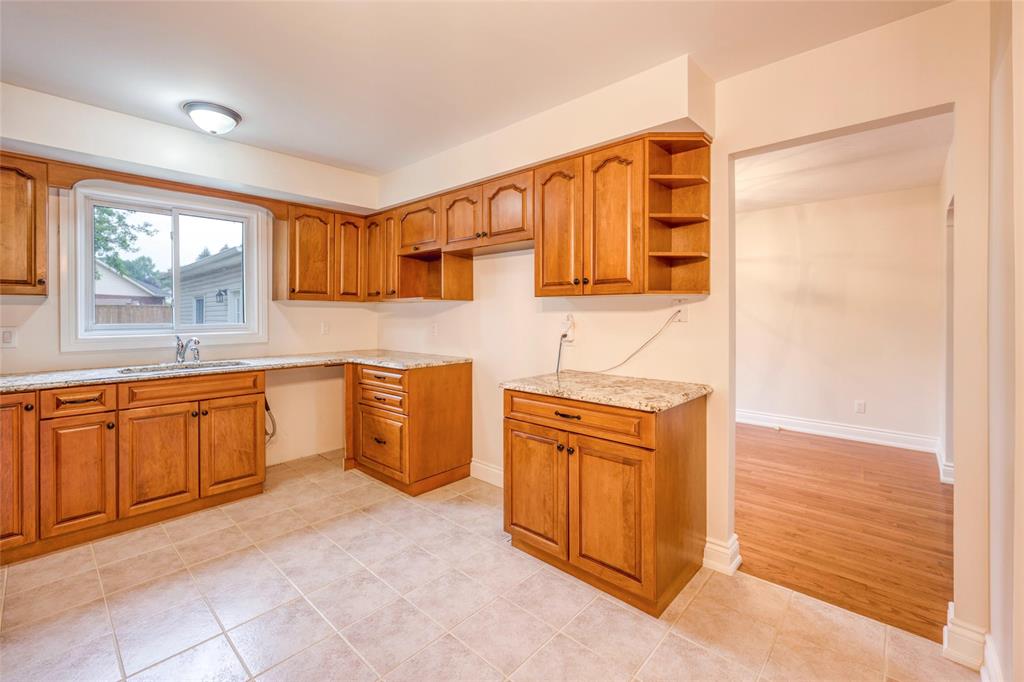 1324 WILTSHIRE Drive, Sarnia, Ontario, Canada