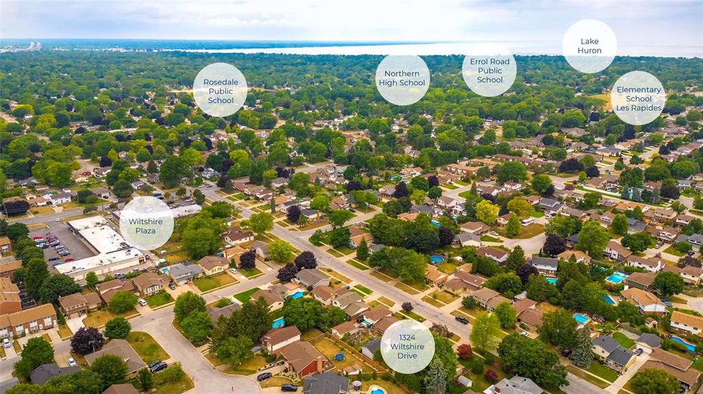1324 WILTSHIRE Drive, Sarnia, Ontario, Canada