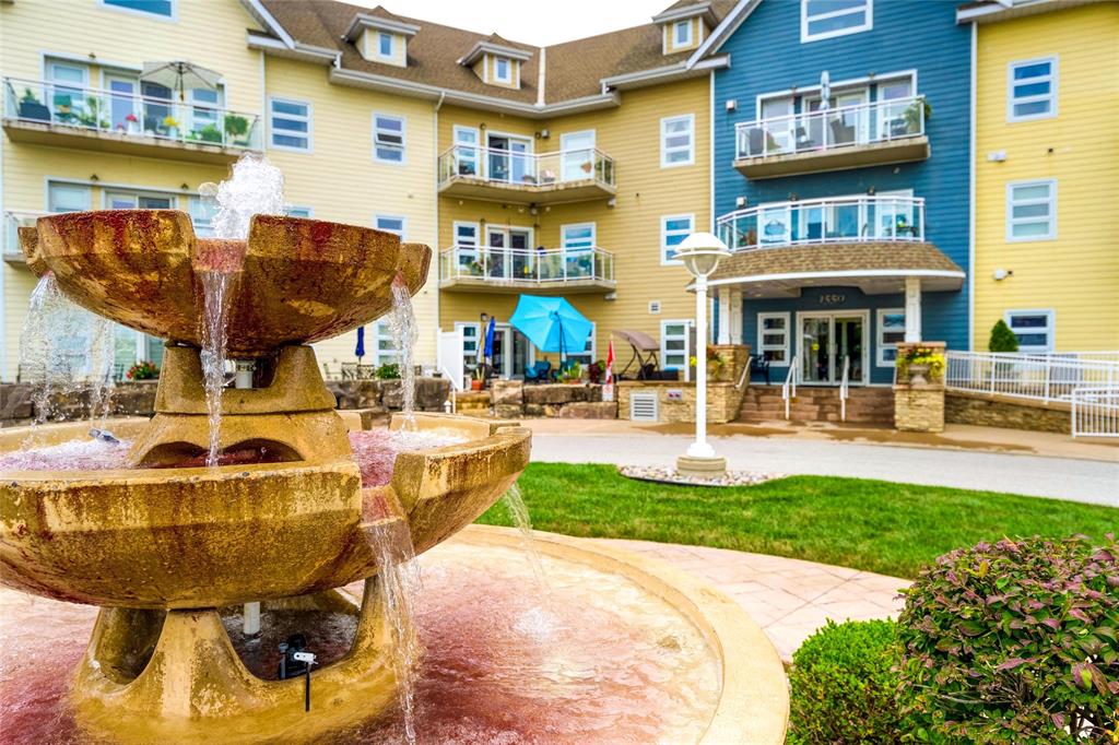 1550 VENETIAN Boulevard Unit# 206, Point Edward, Ontario, Canada