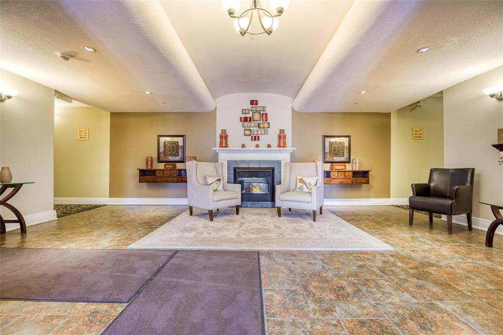 1550 VENETIAN Boulevard Unit# 206, Point Edward, Ontario, Canada
