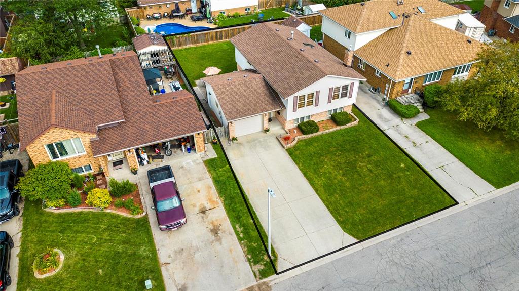 614 BRISTOL Street, Sarnia, Ontario, Canada