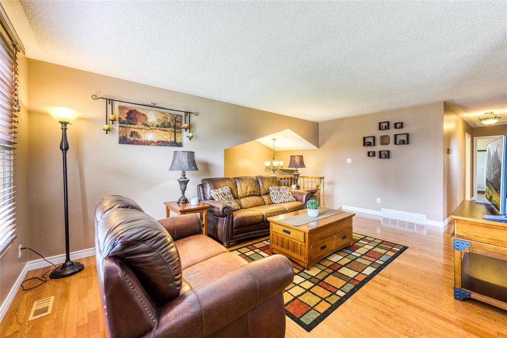 614 BRISTOL Street, Sarnia, Ontario, Canada