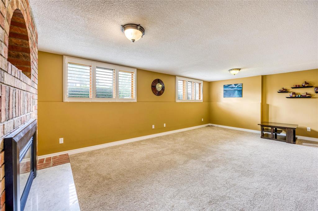 614 BRISTOL Street, Sarnia, Ontario, Canada