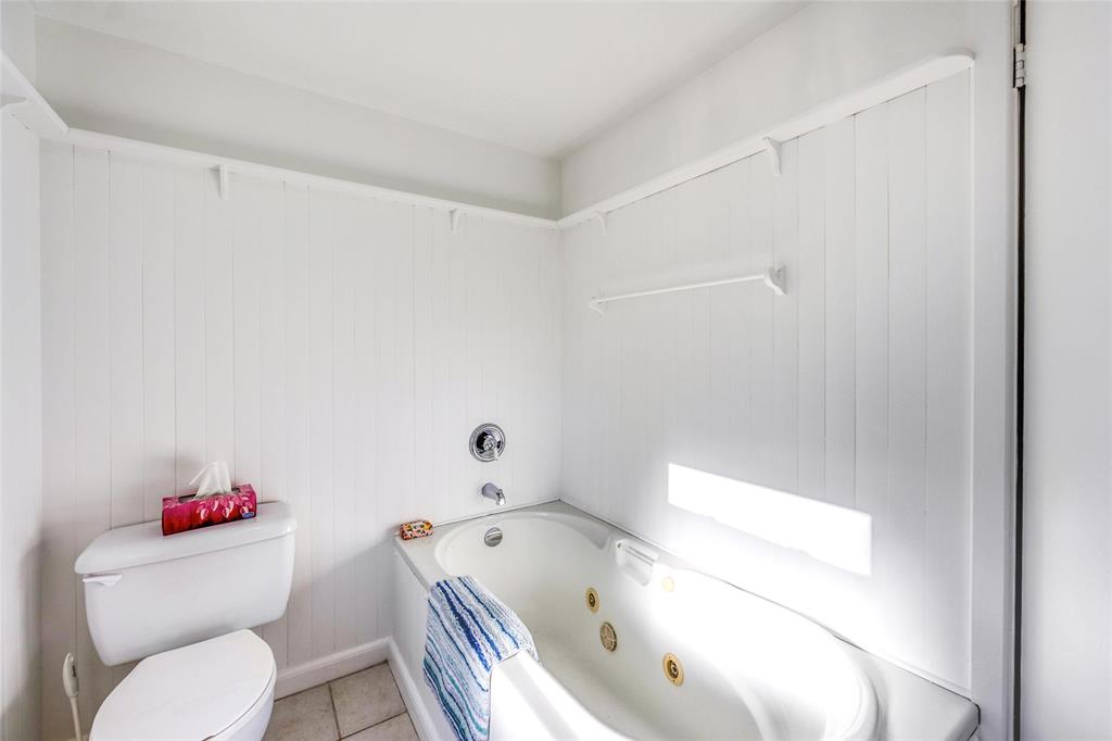 1293 ECHO Road, Sarnia, Ontario, Canada