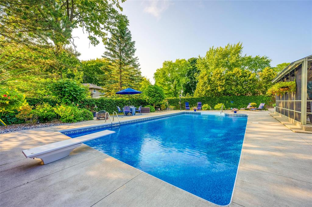 1259 COLBORNE Road, Sarnia, Ontario, Canada