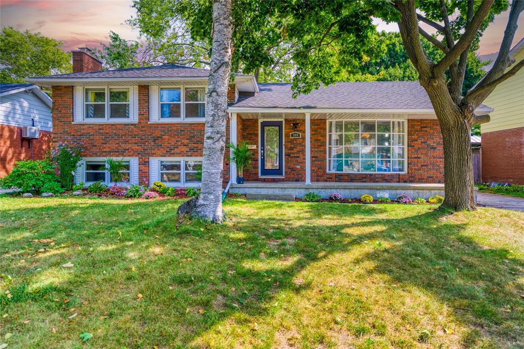 908 BOND Street, Sarnia, Ontario, Canada