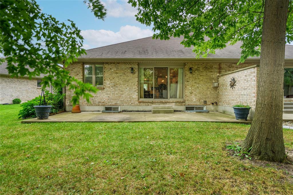 231 CASSANDRA Boulevard, Sarnia, Ontario, Canada