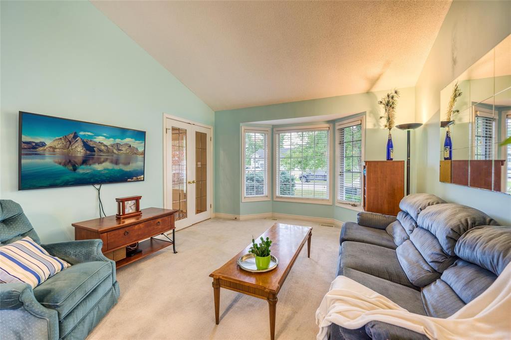 67 D’ANDREA Trail, Sarnia, Ontario, Canada