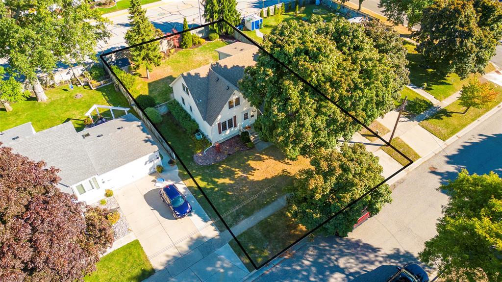 1450 EGMOND Drive, Sarnia, Ontario, Canada