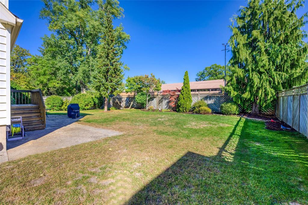 1450 EGMOND Drive, Sarnia, Ontario, Canada