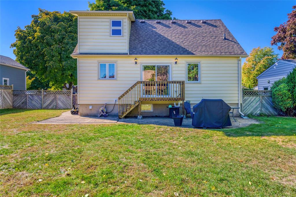 1450 EGMOND Drive, Sarnia, Ontario, Canada