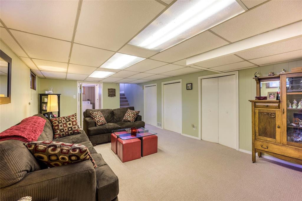 1450 EGMOND Drive, Sarnia, Ontario, Canada
