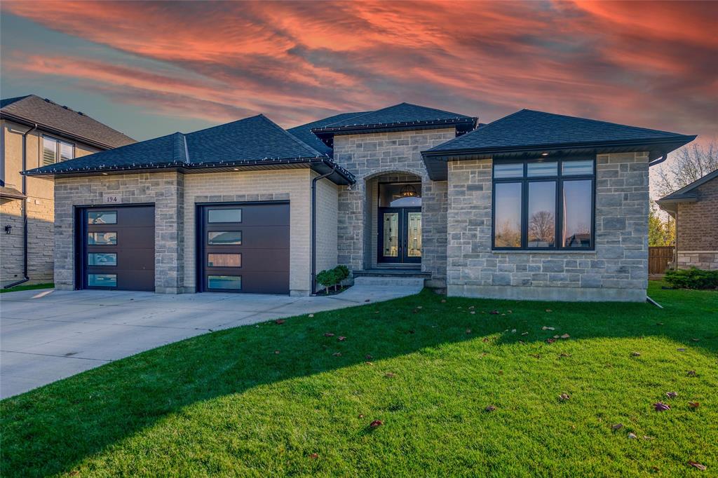 194 SANDPIPER Drive, Sarnia, Ontario, Canada